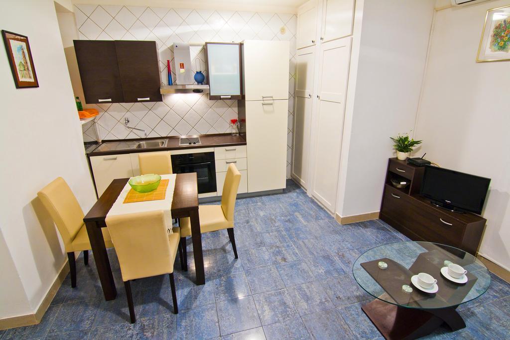Zorro Apartment สปลิท ภายนอก รูปภาพ